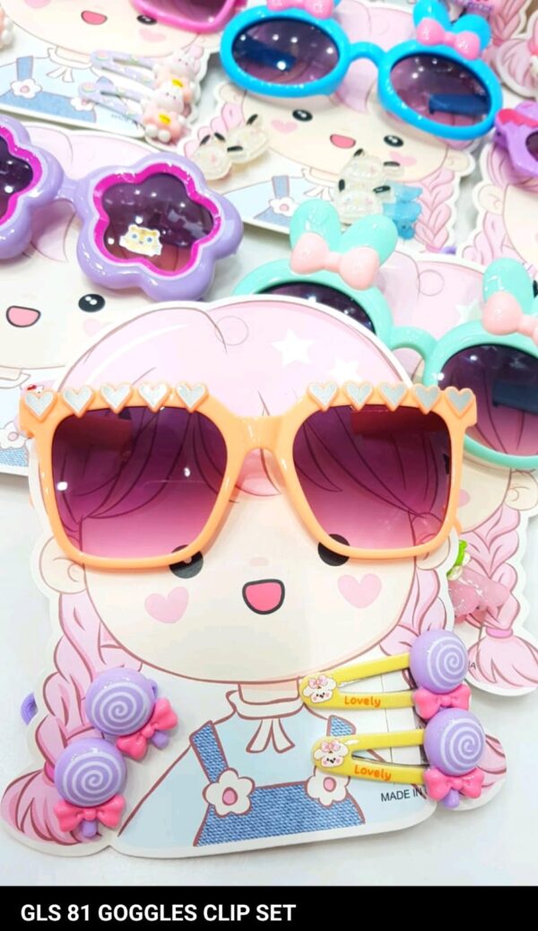Goggles set with hair clip and hair band
