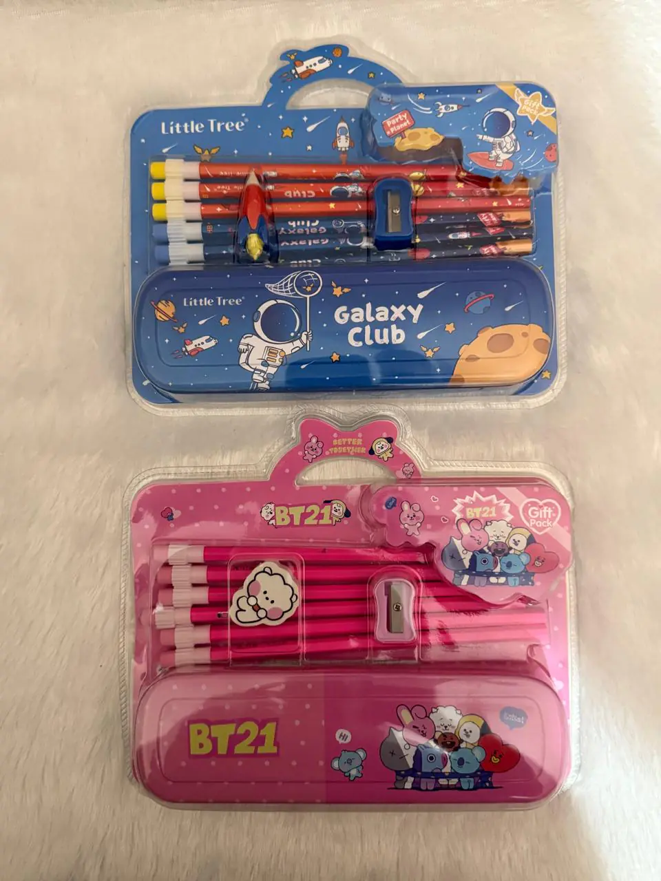 Premium Stationery kit with metal pencil box